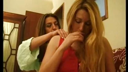 این میزبان دانلود فیلم سکسی باحال خارجی حجیم سینه به عنوان نوار Sheri Mitchell فوق العاده ای polvazo شما بازیگران در