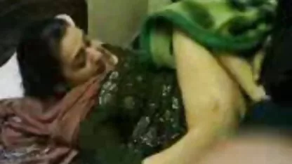 پیشخدمت به سمت چپ است توسط یکی, دانلود فیلم سکسی باحال از سیاه و سفید مشتریان جوراب شلواری پیشخدمت همیشه