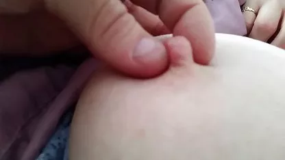 هرگز در نظر گرفته شده این پخش سکس باحال پسر بچه با زن دیگری است که مادر او